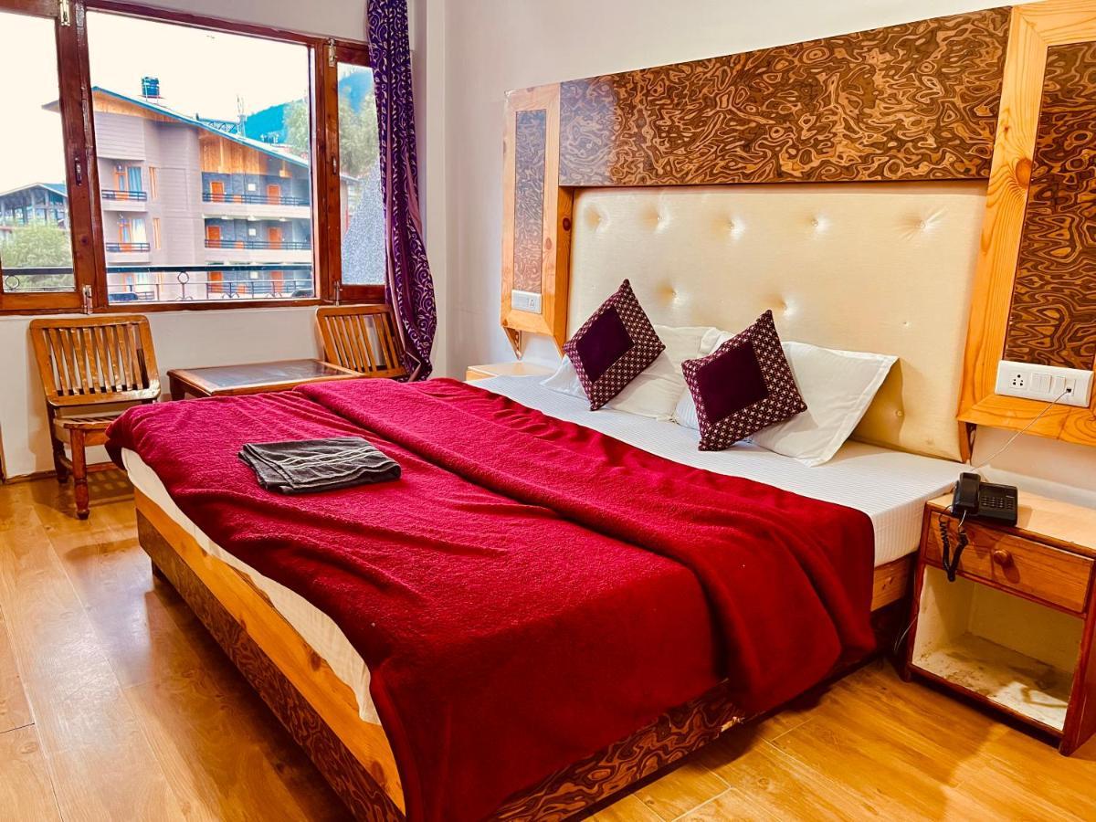 Hotel Solitaire Manali - A Few Steps From Mall Road Εξωτερικό φωτογραφία