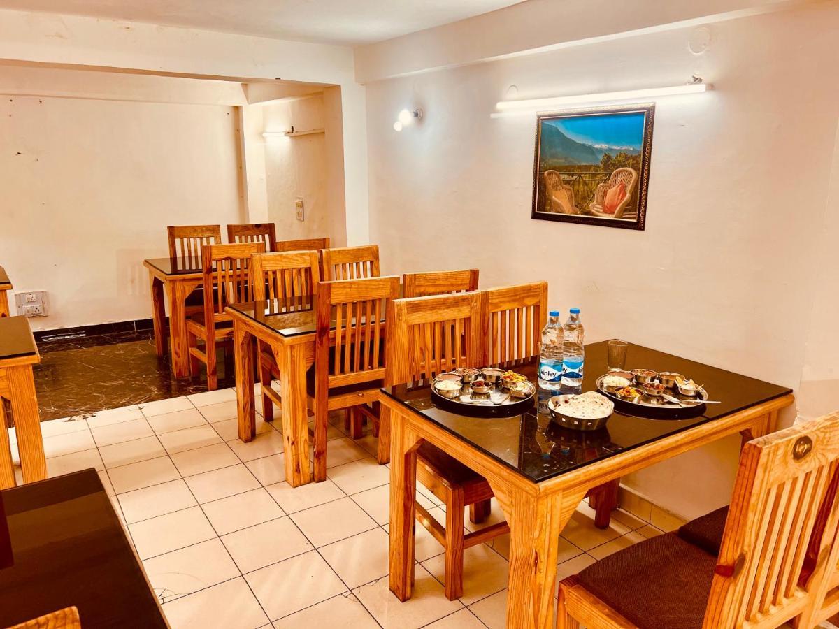 Hotel Solitaire Manali - A Few Steps From Mall Road Εξωτερικό φωτογραφία